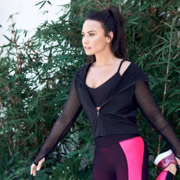 Fabletics Demi Lovato Bella Mesh Jacket XS - Picture 2 of 8